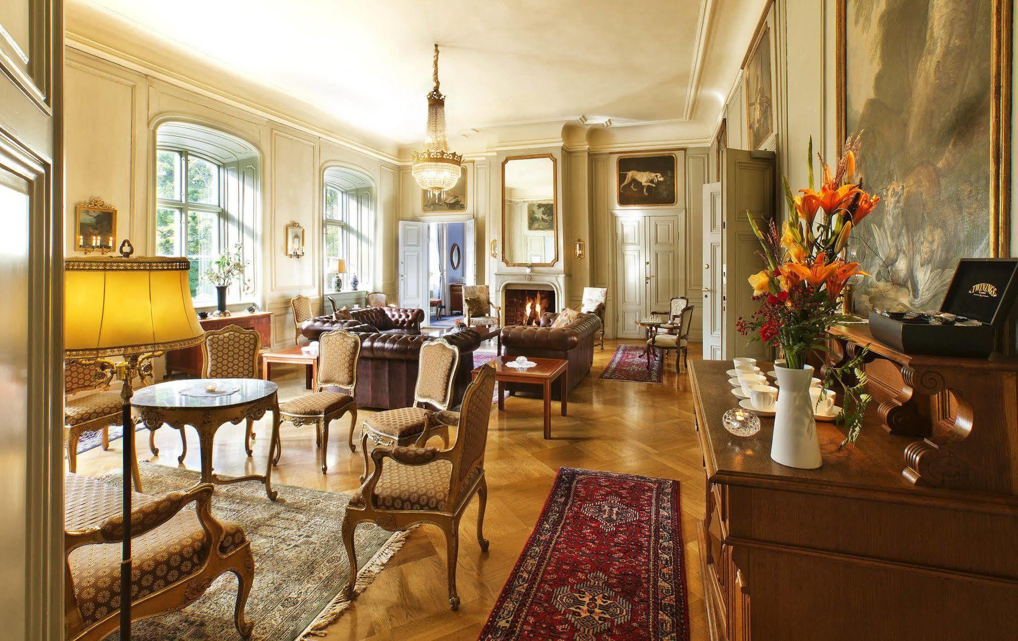 Akeshofs Slott Hotel Stockholm Buitenkant foto